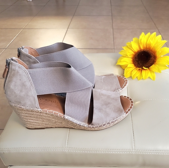 Gentle souls by Kenneth Cole wedge sandals, Size 10M - Picture 3 of 10